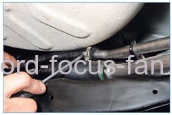 How- to remove- the petrol tank- Ford-Focus- 2