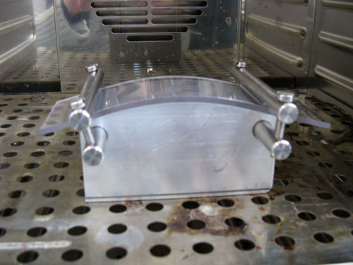 Пластины из прозрачного поликарбоната, тест жидкости для стеклоомывателя