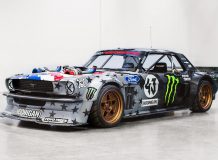 Фото 1400-сильного Ford Mustang Hoonicorn