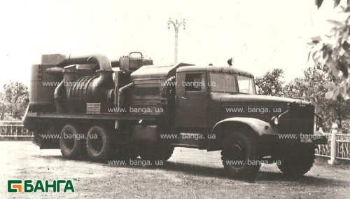Вакуумная аэродромно-уборочная машина В-63