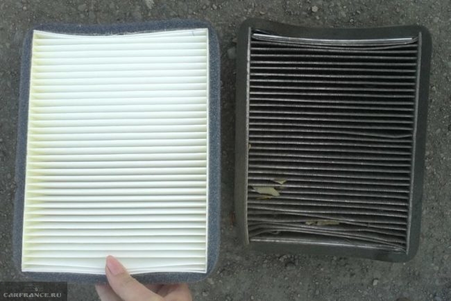 Внешний вид старого и нового фильтров очистки салонного воздуха от автомобиля ВАЗ-2110