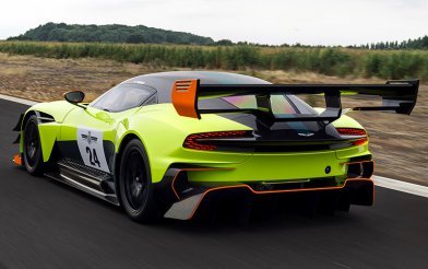 Aston Martin Vulcan AMR Pro