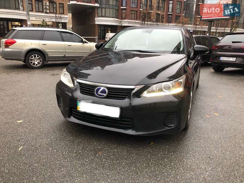 Lexus CT 200H