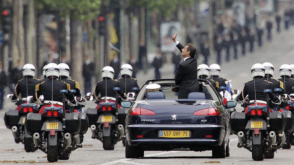 Никола Саркози и Peugeot 607 Paladine