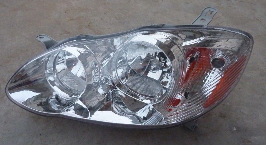 Middle East Corolla Headlamp  /