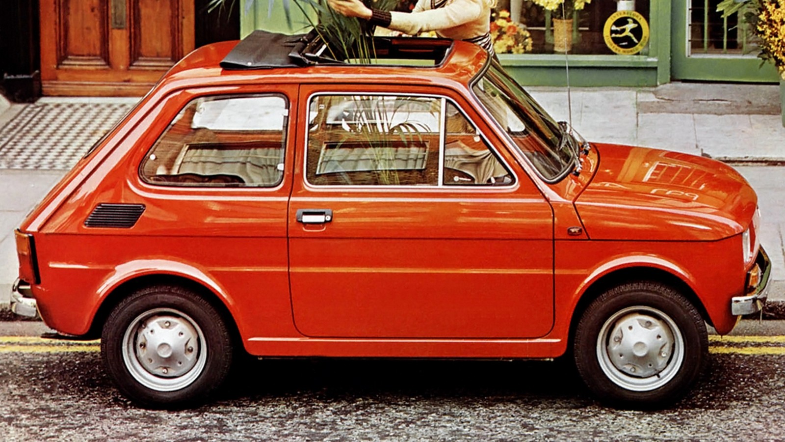 На фото: Fiat 126 