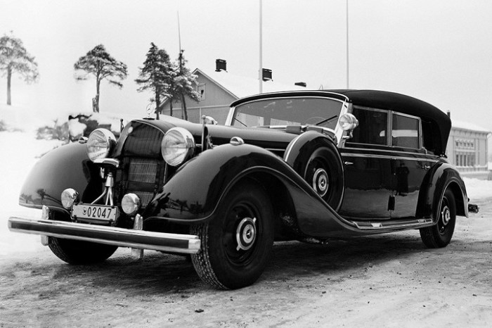 Какие «примочки» имелись в машине фюрера Третьего рейха Адольфа Гитлера авто и мото,Гитлер,интересное