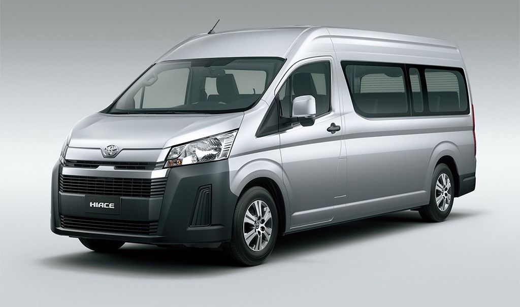 Фургоны и автобусы Toyota Hiace 6 поколения 2019-2020 модельного года
