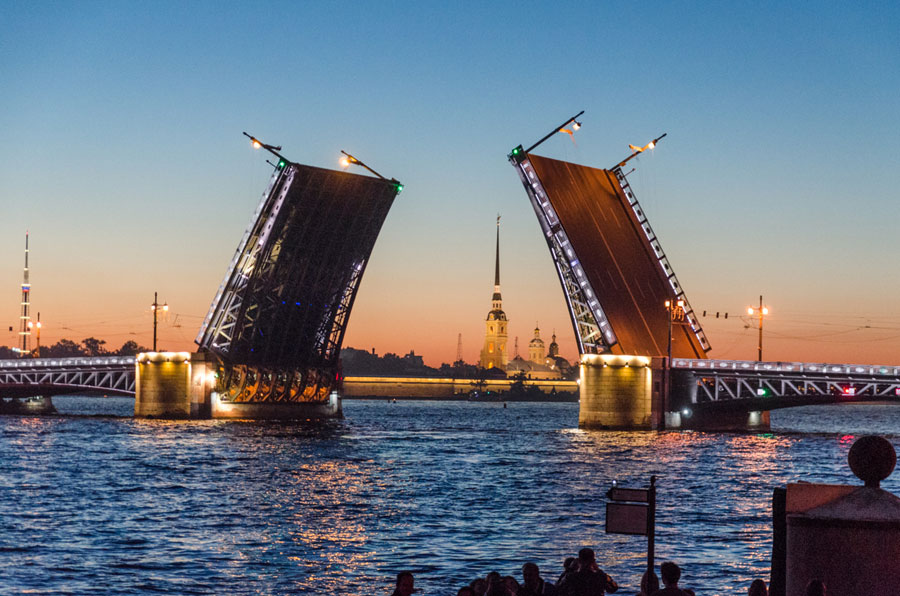 развод мостов в санкт-петербурге