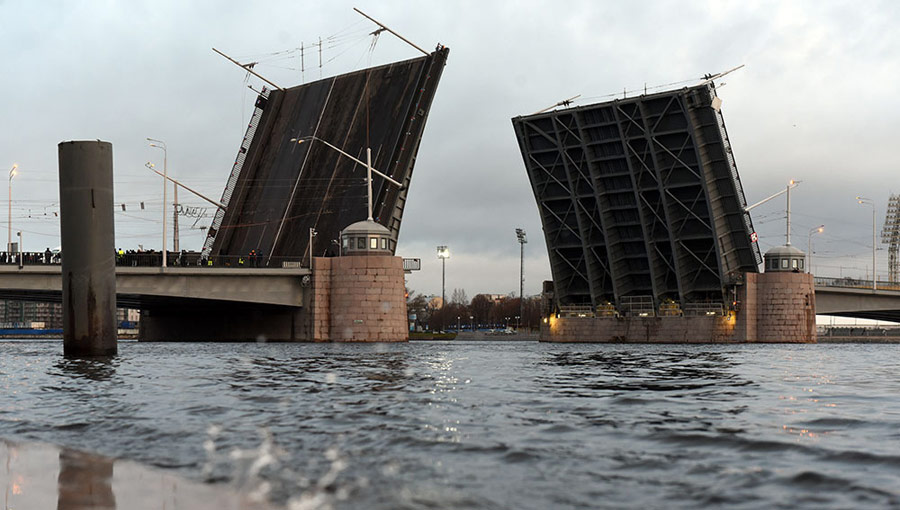 развод мостов в санкт петербурге 2019