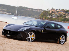 Ferrari FF фото
