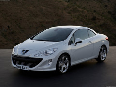 Peugeot 308 CC фото